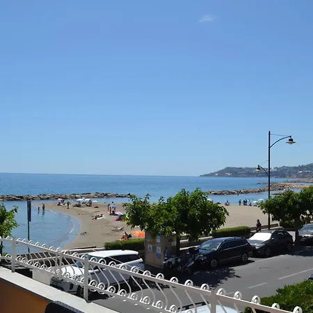 Apartamento CA' de GINO Santo Stefano al Mare Exterior foto